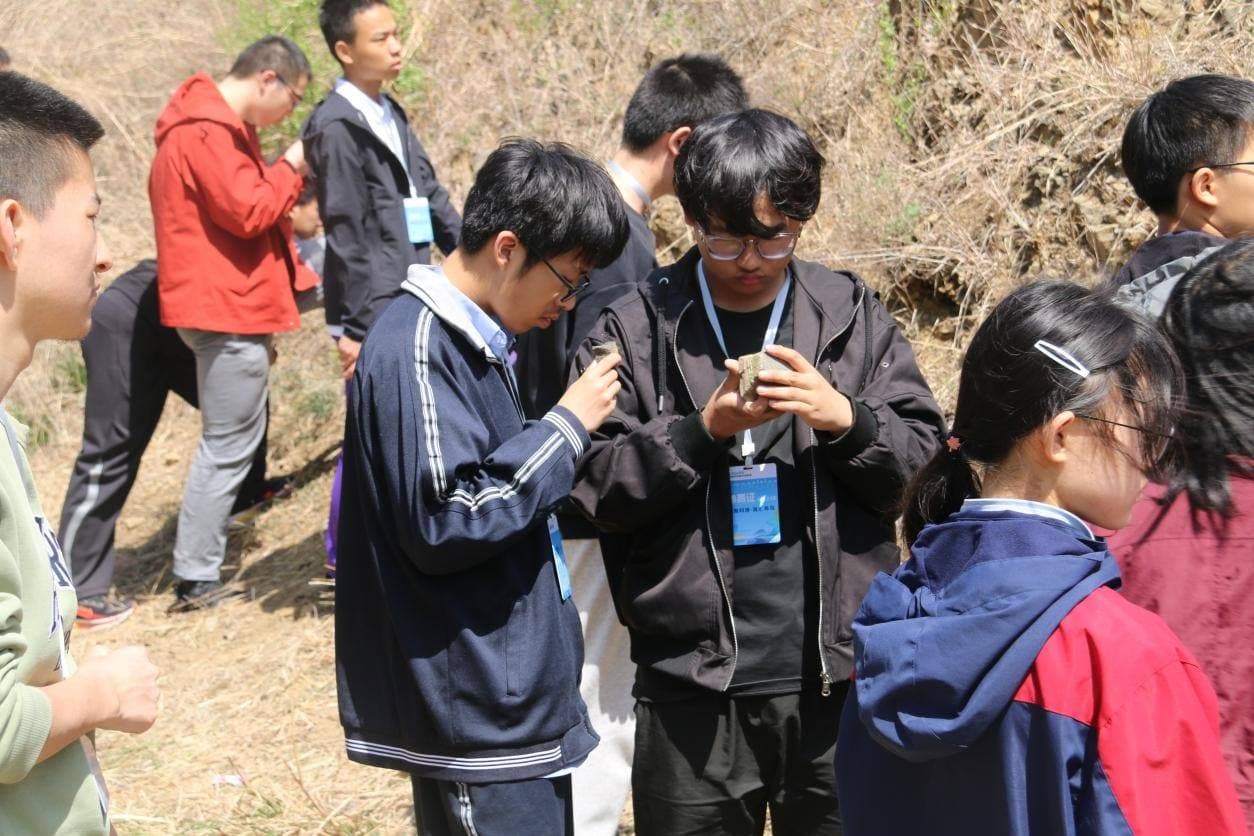 探海问地·智汇青岛 2025-2026学年全国中学生地球科学奥林匹克竞赛决赛圆满落幕 - 配图2